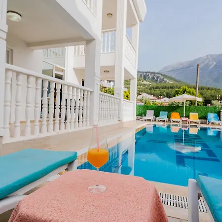 Vilă Angel - Private Pool And Nature View In Oeluedeniz *