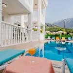ヴィラ Angel - Private Pool And Nature View In Oeluedeniz *