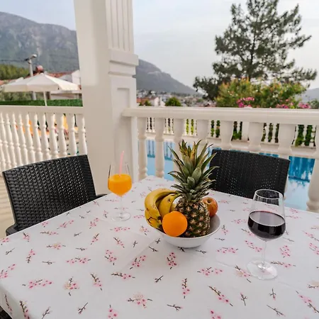 Angel - Private Pool And Nature View In Oeluedeniz 费特希耶
