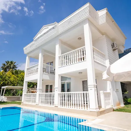 Angel - Private Pool And Nature View In Oeluedeniz