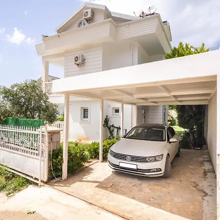 Angel - Private Pool And Nature View In Oeluedeniz Fethiye