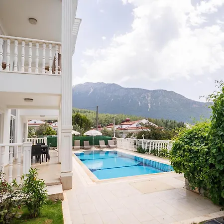 Angel - Private Pool And Nature View In Oeluedeniz *